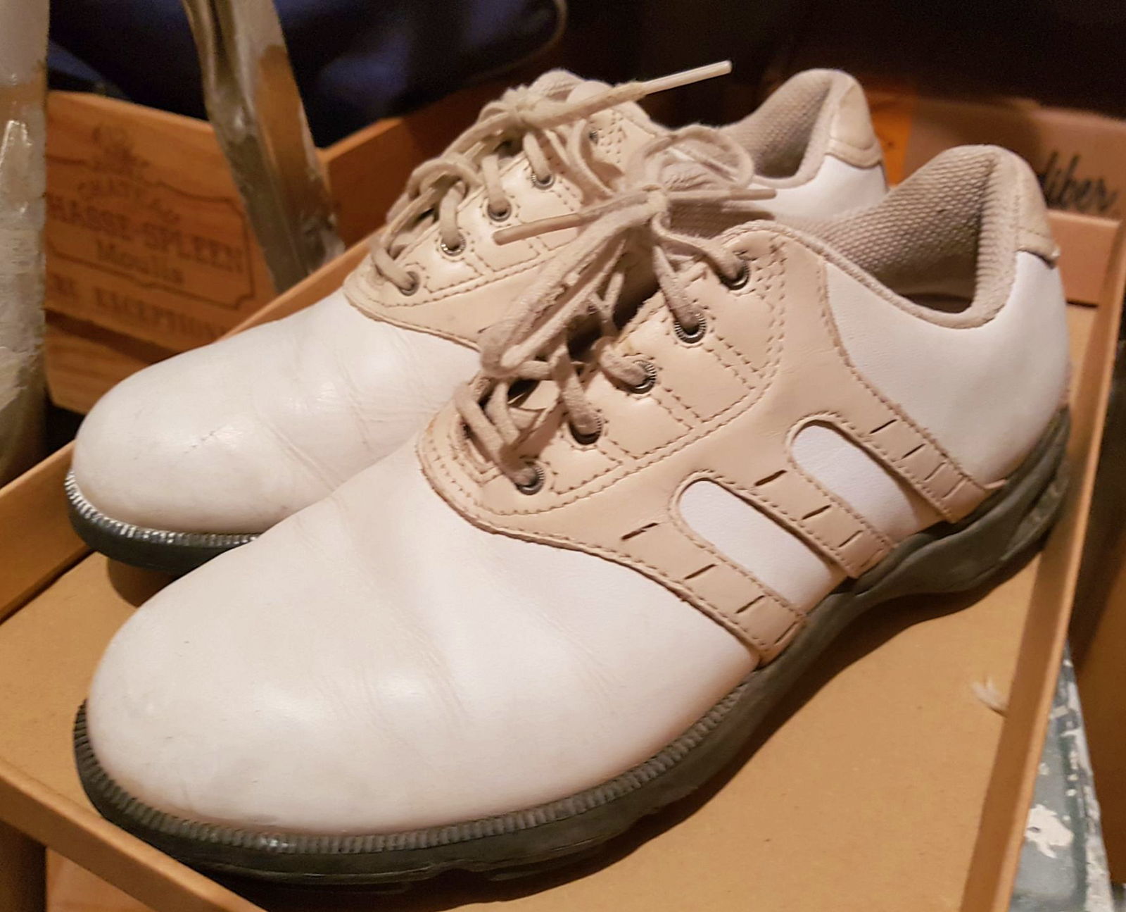 Chaussures de golf femme T 36,5 sur Gens de Confiance