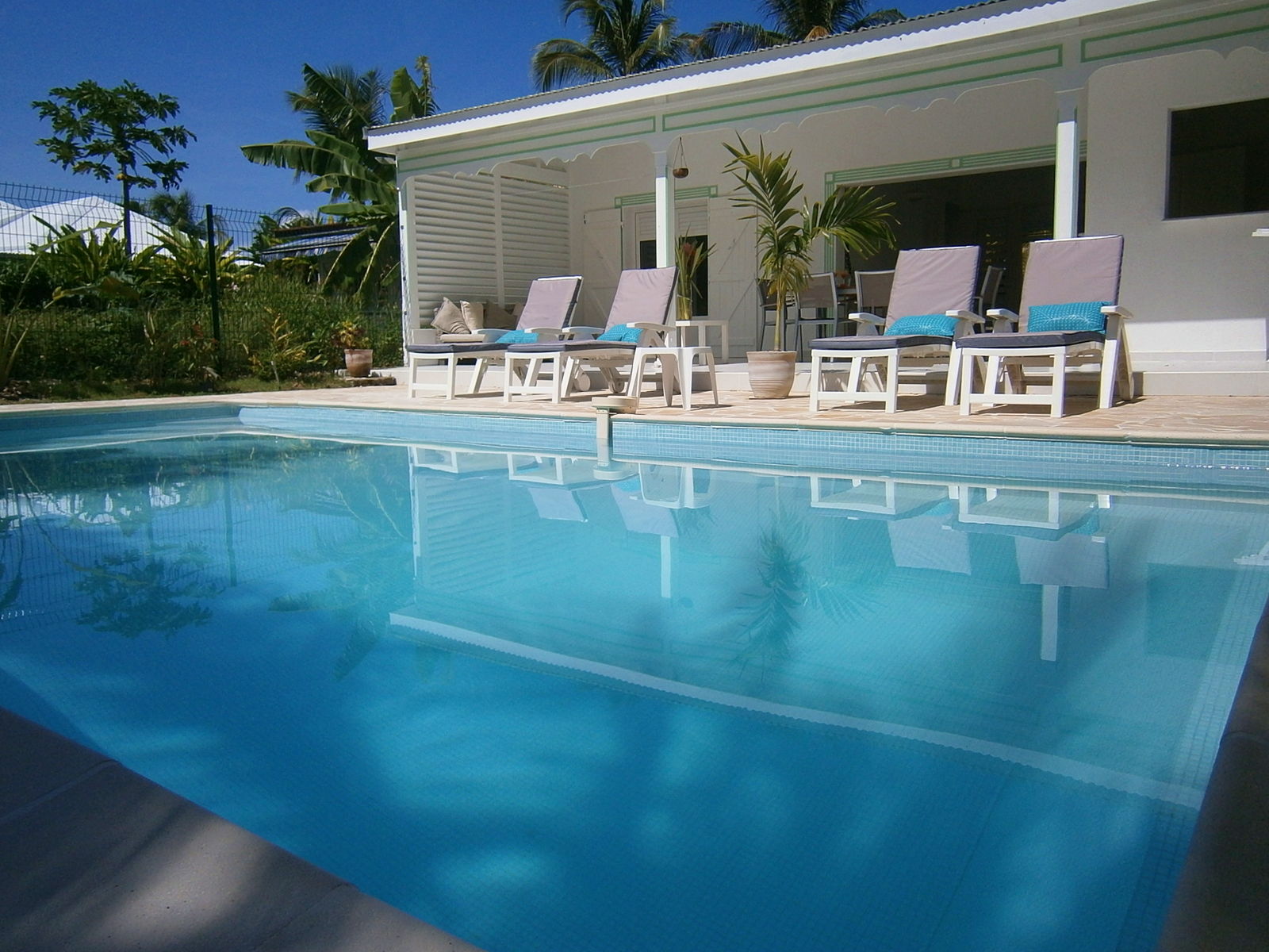 Loue villa à SaintFrançois en Guadeloupe à 300m de la mer 2 chambres, 4 couchages sur Gens de